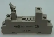 schroefvoet tbv hulprelais Omron mark