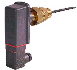 debietschakelaar stroming 1/2'' max. temp. 110? max. druk 25 bar IP65