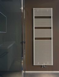 Sierradiator, Zehnder Kleo Spa KLS, HxL=1120x400mm, 480W (75/65/20), wit RAL9016, aansluiting midden
