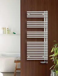 Radiateur décoratif, Zehnder Forma asym LFAL, HxL=1161x496mm, 547W (75/65/20), blanc RAL9016, racord  à droite
